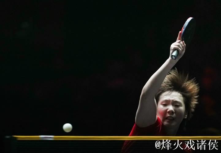 王曼昱4-1击败朱芊曦，豪取100胜晋级WTT总决赛女单四强